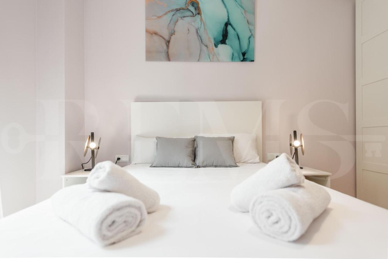 Inviting Apartment In The Heart Of Malaga By Rems Екстериор снимка